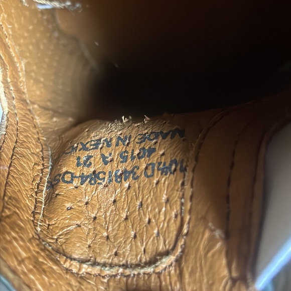 10.5 Frye slip on loafers - Picture 5 of 9